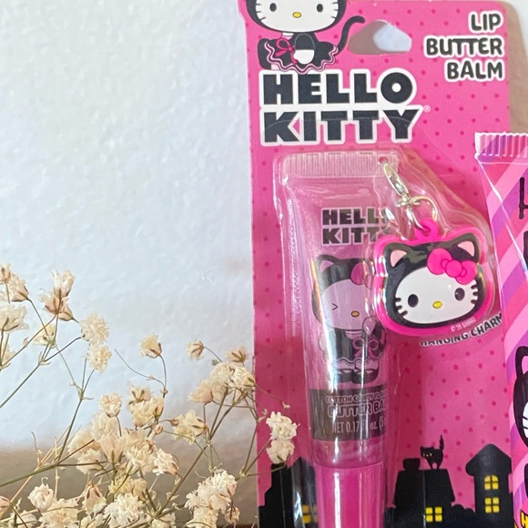 Hello Kitty Lip Balm with Charm - Picture 2 of 2